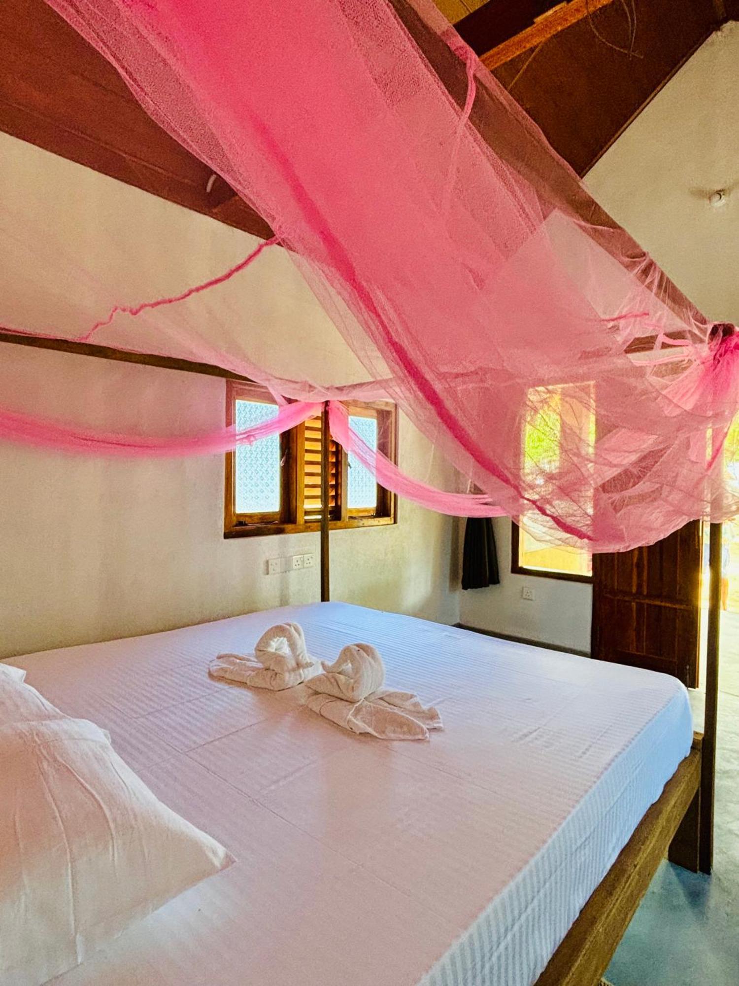 Peanut Farm Surf And Wild Resort - Arugambay Arugam Bay Esterno foto
